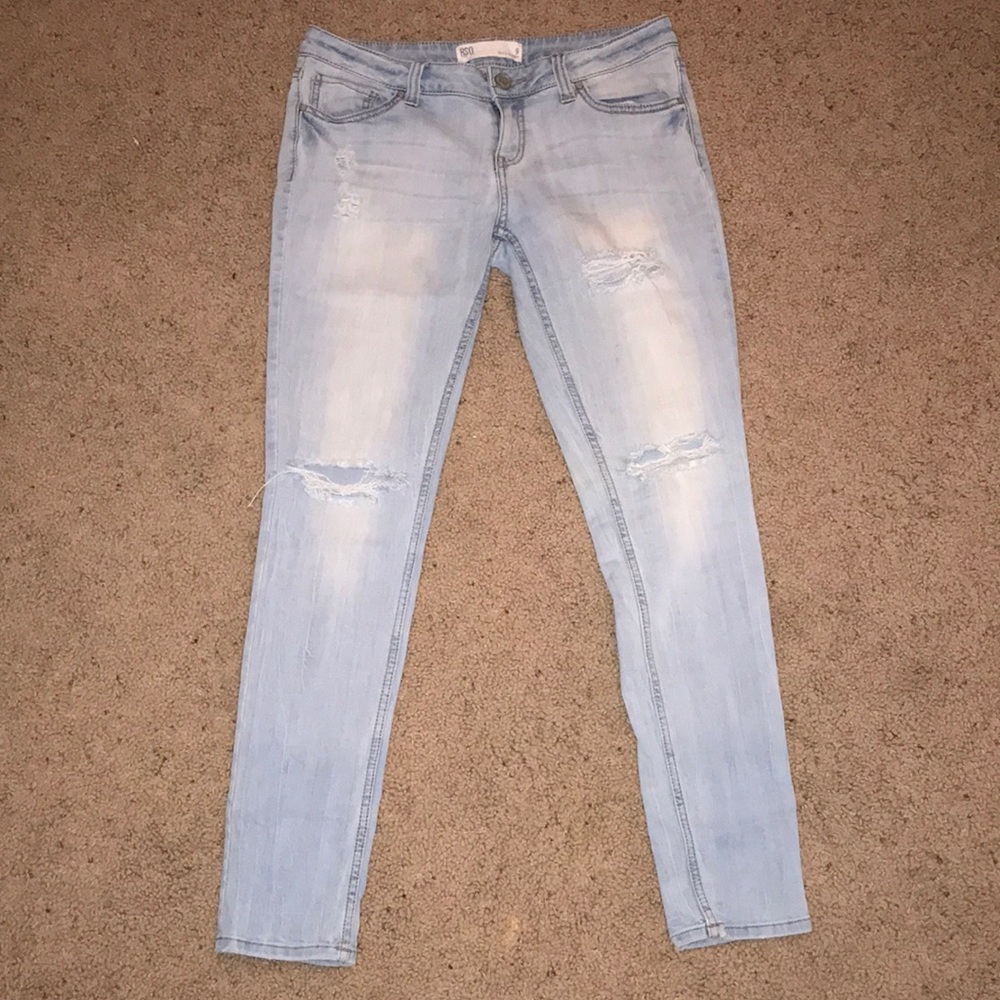 Light Wash Skinny Jeans
